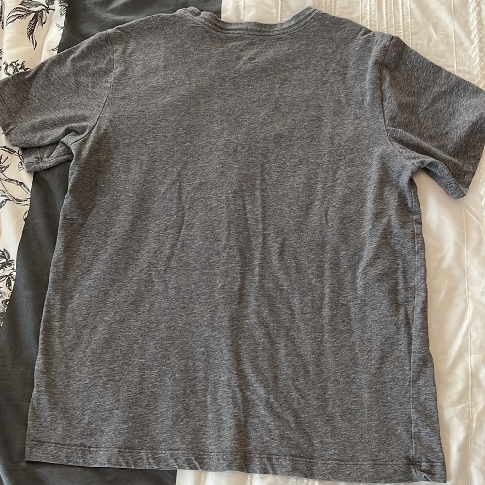 Nike tee - Picture 4 of 4